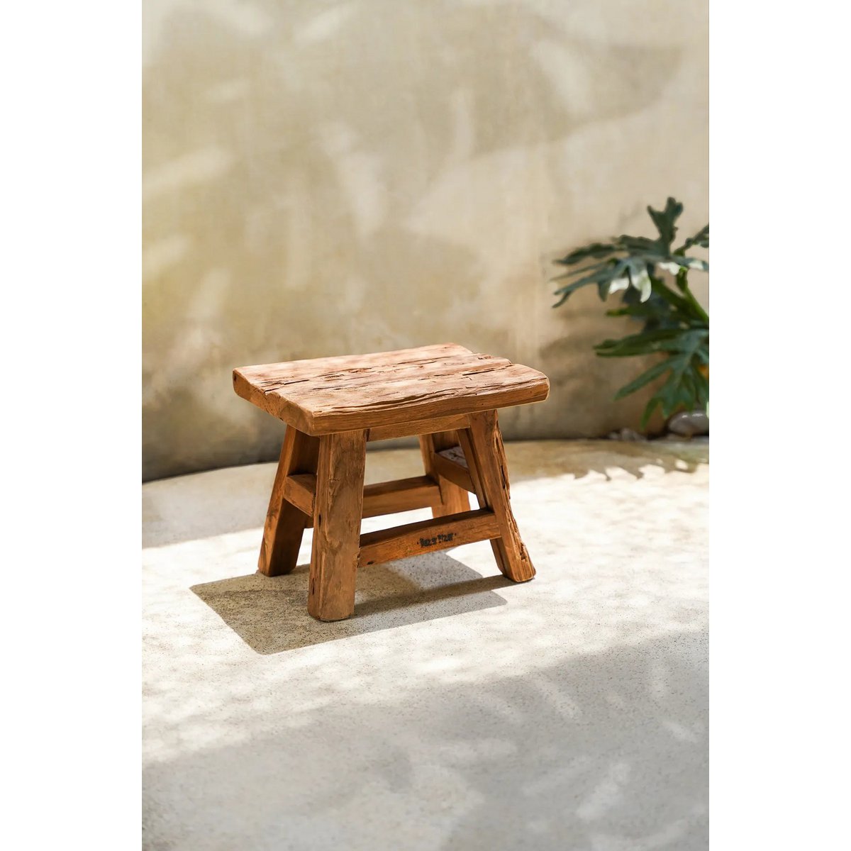 The Yoke Stool - Natural - S